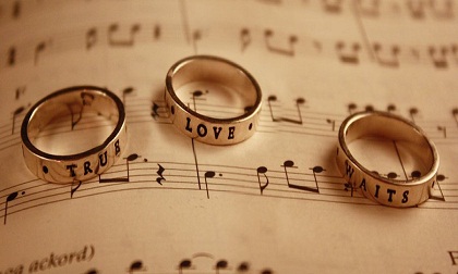 Viết cho những ai không còn tin vào tình yêu đích thực